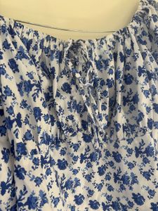 Floral Print Off-Shoulder Top