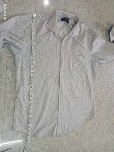 Shirt 👕 (Peter England)