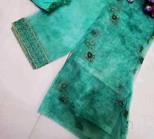 Party Wear Gowns..