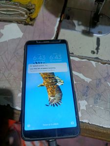 Phone 📱