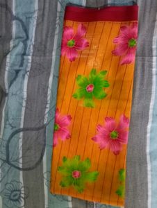 Saree With Beautiful Flower 🌺🌹