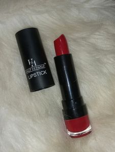Half n हाफ red lipstick🍒