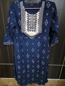 Elegant Embroidered Bkue Kurti Set