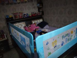 Kiddale Baby Bedrail (6ft, 180cm)|Baby Bed Guard| with Push Button to fold| BeRail Guard|Baby Protector|Bed Railing| Bedside Protector for Babies|Bed Barrier for Kids|Adult Bed Rail Guard