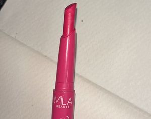 lipstick