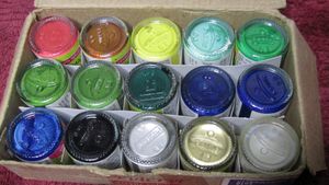 Acrylic paint tubes of 15 colours.