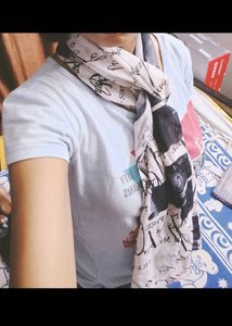 Combo Of Short Kurti &amp; Scarf