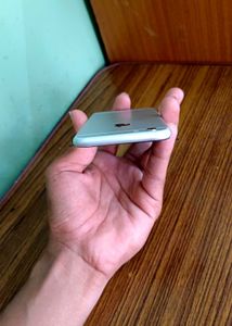 iPhone 6S - Silver