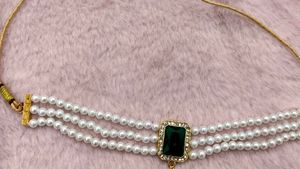 Women Green &amp; White Pearl Jewellery Sets