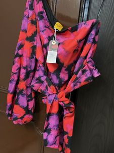 Vero Moda Chic One-Shoulder Top