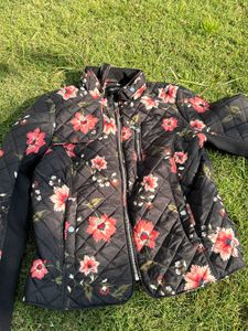 Style of 2025, Vero Moda Jacket- M