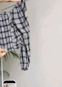 Ruched Cropped Top