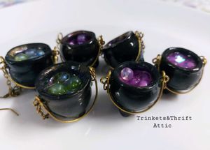 🎃Witches&#39; Cauldron Earrings🎃