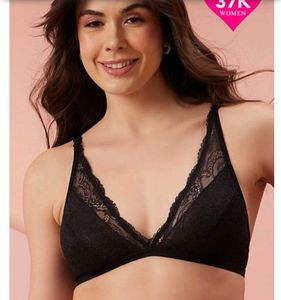 Black Lace Bralette bra
