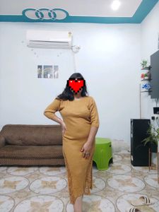 Elegant Knit Midi Dress (34 to 36 bust)