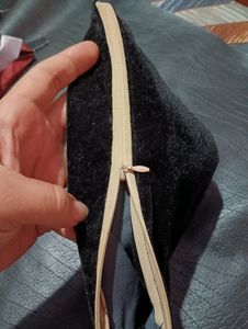 Women&#39;s Black Velvet Purse 👛 With Chain
