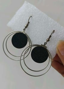 Geometric Circle Drop Earrings