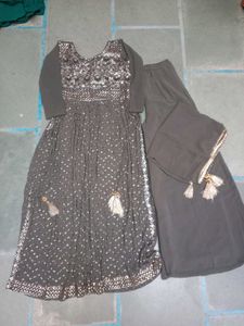Naayra Cut Dress