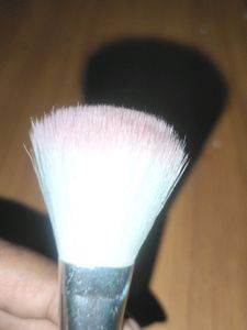 New Makeup Brush .