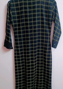 Set of Two Women&#39;s Kurtis