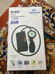 ELKO Palm Type Aneroid Sphygmomanometer