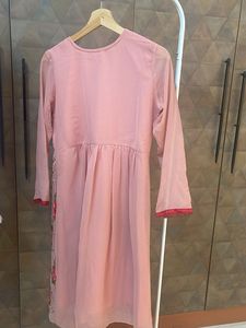 Elegant Pink Floral Kurta