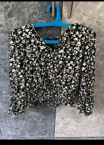 Zudio Women Flower Black Top