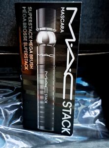 M.A.C Macstack Mascara -Black Stack