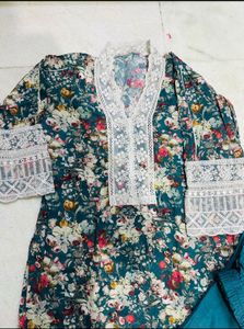 Trending Pakistani lace work suit
