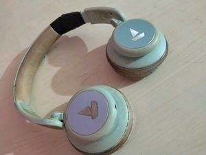 Boat Wireless Headphones