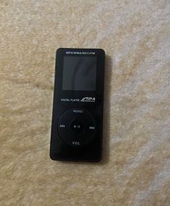 Vintage MP4 / MP3 Digital Player