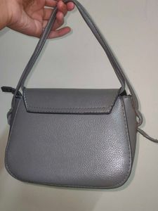 Chic Grey Crossbody Bag