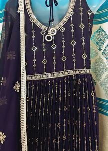 New Designer Partywear Gown 40&#34;