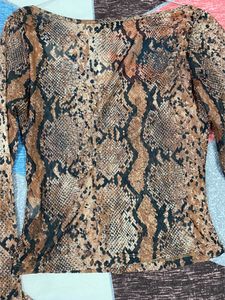 UNUSED Shein Snake Print Top