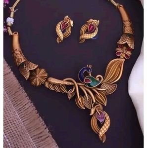 Golden Wedding Season Special Necklace Set