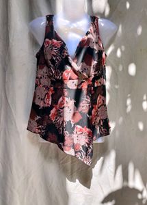 571210. Floral Print Sleeveless Top