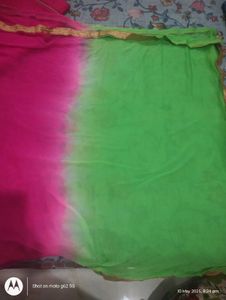 🔥Pink or Parrot Green Lahenga🔥