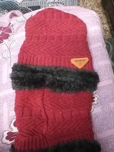 Woolen Cap And Muffler