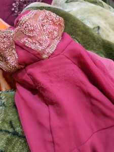 💘🎀Elegant Sequin Pink Saree🎀💘