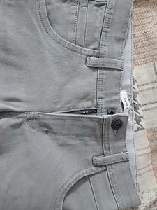 Boy&#39;s Grey Denim Jeans