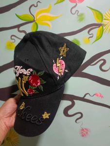 New York Yankees Floral Cap