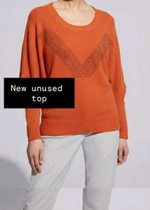 Women's Top