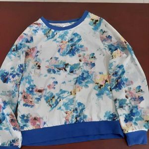 Lightweight summer / monsoon top for women