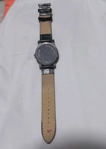 Stylish Quartz Watch