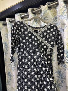 Floral Print short kurti