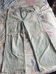 Ripped Jeans