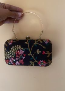 self made punjabbi hand cluch 💕