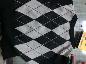 Sweater Vest