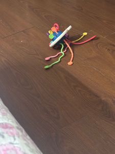 Montessori pull string toy