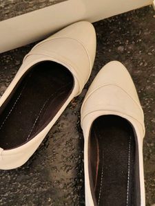 Elegant Cream Ballet Flats